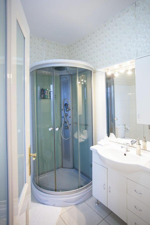 Vila Rosa Vukovar Bed & Breakfast エクステリア 写真